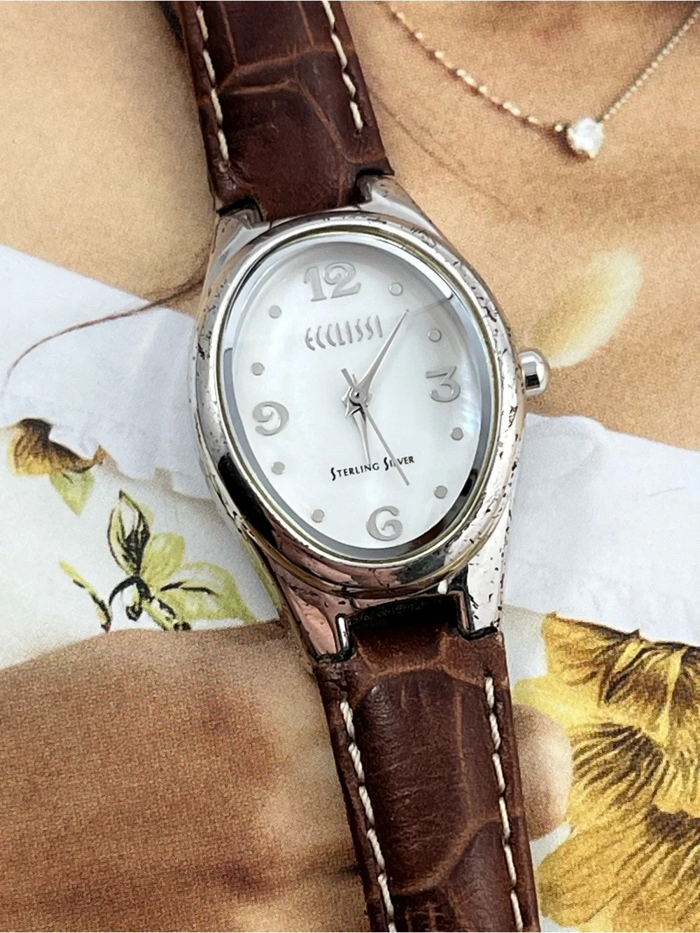 925 Sterling Silver Watch Case Space Age Analog Wrist Watch Mother of Pearl